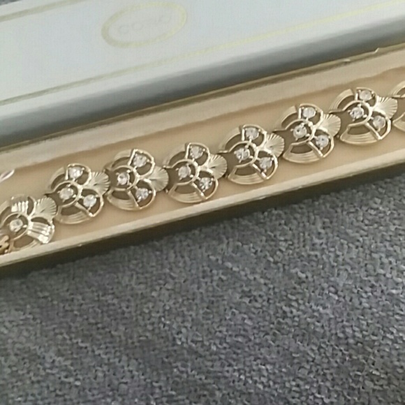 Vintage Coro Goldplated Rhinestone Bracelet - Picture 4 of 6